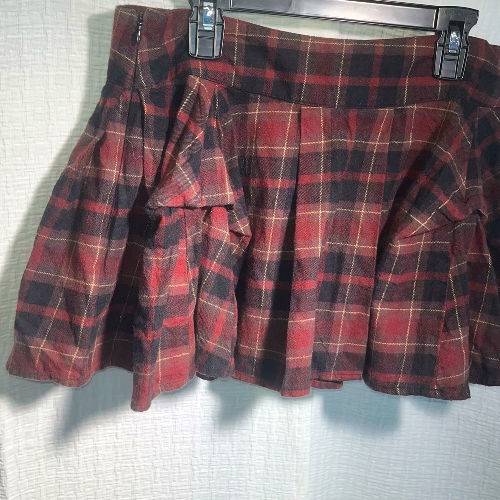 NWOT BDG Check Puff Kilt Miniskirt - Picture 7 of 9